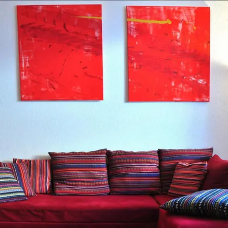 Apartmán Geraeumiger Charme Mit Loggia Nahe Tempelhofer Feld *
